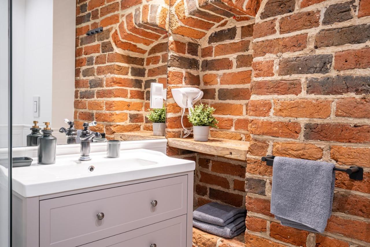 Apartamenty Stare Cegly Torun Bagian luar foto